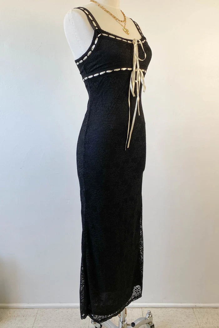 Lace Sleeveless Maxi Dress